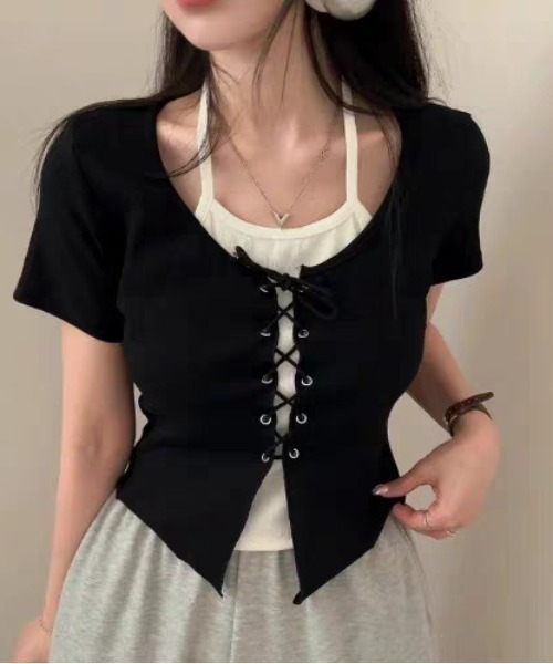 Ada.（エイダ）の「レイヤード風 フロント レースアップ カットソー（Tシャツ/カットソー・レディース・ホワイト/ブラック・FREE）」の15枚目の写真