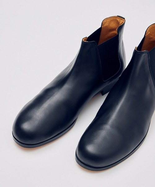 PADRONE（パドローネ）の「PADRONE THE STANDARD LINE/別注 SIDE GORE BOOTS / サイドゴアブーツ（ブーツ・メンズ・ブラック・42/41/40）」の2枚目の写真