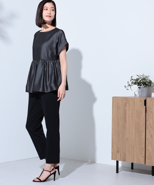 GALLORIA（ギャローリア）の「デニムペプラムブラウス（シャツ/ブラウス・レディース・インディゴブルー/グレー・LL/S/M/L）」の3枚目の写真