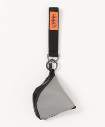 RATTLE TRAP（ラトルトラップ）の「ECO leather pyramid pouch（ポーチ）」