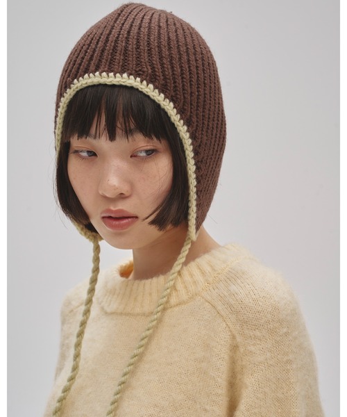 TODAYFUL（トゥデイフル）の「Ear Flap Knitcap（キャップ・レディース・チャコールグレー/ブラウン・FREE）」の8枚目の写真
