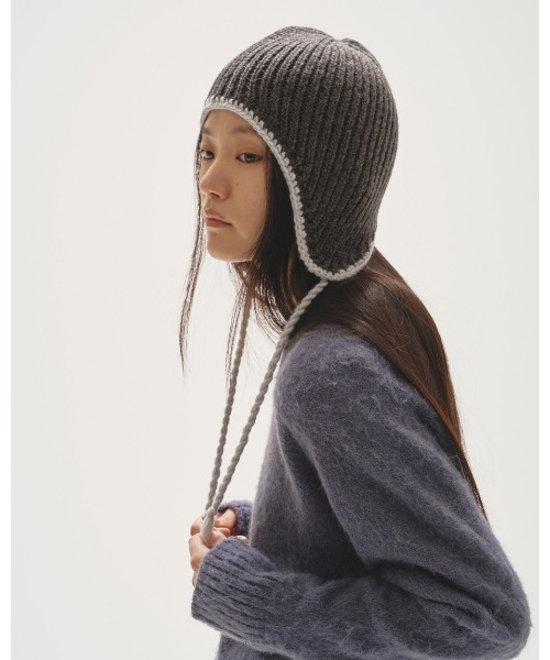 TODAYFUL（トゥデイフル）の「Ear Flap Knitcap（キャップ・レディース・チャコールグレー/ブラウン・FREE）」の13枚目の写真
