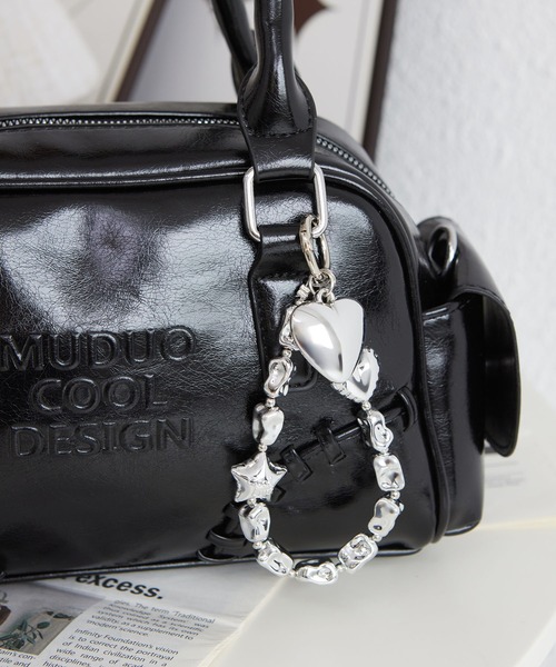 LA VORAGINE(ラ ヴォラジネ)の「ハートリボンモチーフ バッグ/モバイル マルチチャーム(チャーム・レディース・シルバー系1/シルバー/シルバー系2・FREE)」の8枚目の写真