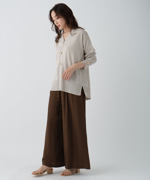 Elura（エルーラ）の「サマープロテクトＶネックカーディガン/495593（カーディガン/ボレロ・レディース・ブラック/グレイッシュベージュ/ホワイト/グリーン系その他・FREE）」の9枚目の写真