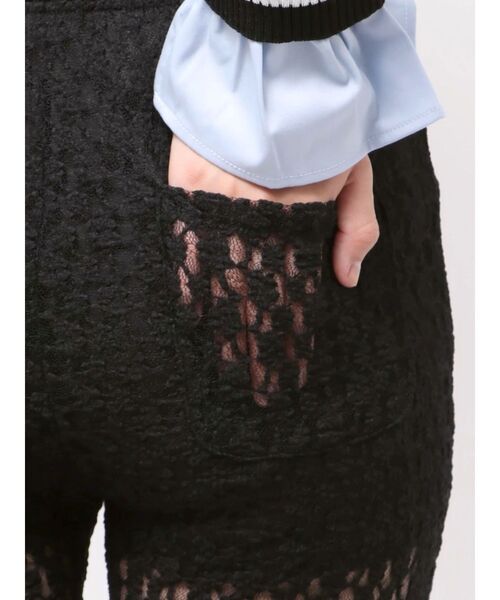 jouetie(ジュエティ)の「イージーフィットフレアパンツ レース(その他パンツ・レディース・オフホワイト/クリア/ブラック・MEDIUM/SMALL)」の18枚目の写真