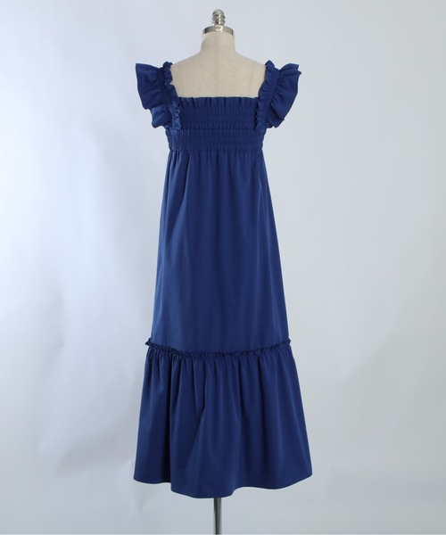 1chaku.（イッチャク）の「ティアードボリュームワンピース（ワンピース・レディース・ブルー・マルチサイズ）」の2枚目の写真