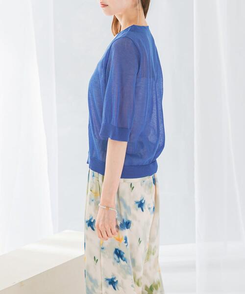 URBAN RESEARCH ROSSO WOMEN(アーバンリサーチ ロッソ)の「デザインボタンシアーカーディガン(カーディガン/ボレロ・レディース・ブルー/ホワイト・FREE)」の11枚目の写真