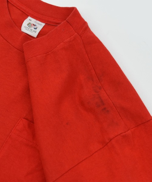 LABORATORY R(ラボラトリーアール)の「【USED】90’s Fruit of the Loom ポケット付き Tシャツ USA製(Tシャツ/カットソー・メンズ・レッド・X-LARGE)」の6枚目の写真