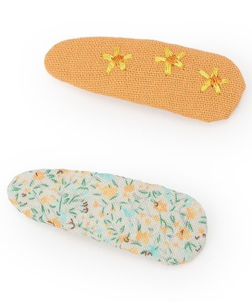 petit main（プティマイン）の「刺しゅうヘアピン/L（ヘアピン・キッズ・サックスブルー/ピンク/オレンジ・F）」の3枚目の写真