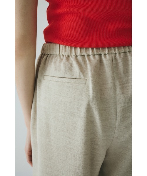 HeRIN.CYE(ヘリンドットサイ)の「Cocoon pants コクーンパンツ(その他パンツ・レディース・ブラック/ブラウン/ベージュ・38/36)」の9枚目の写真