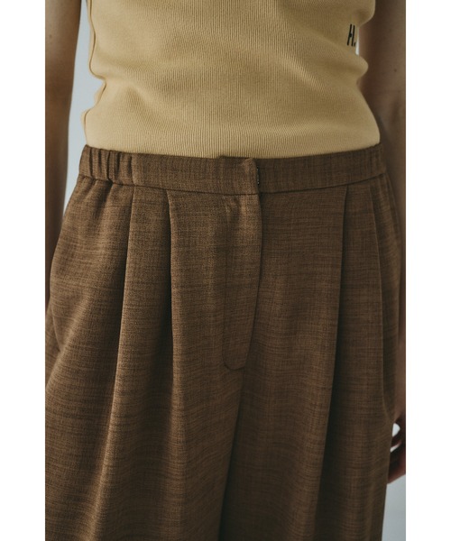 HeRIN.CYE(ヘリンドットサイ)の「Cocoon pants コクーンパンツ(その他パンツ・レディース・ブラック/ブラウン/ベージュ・38/36)」の21枚目の写真