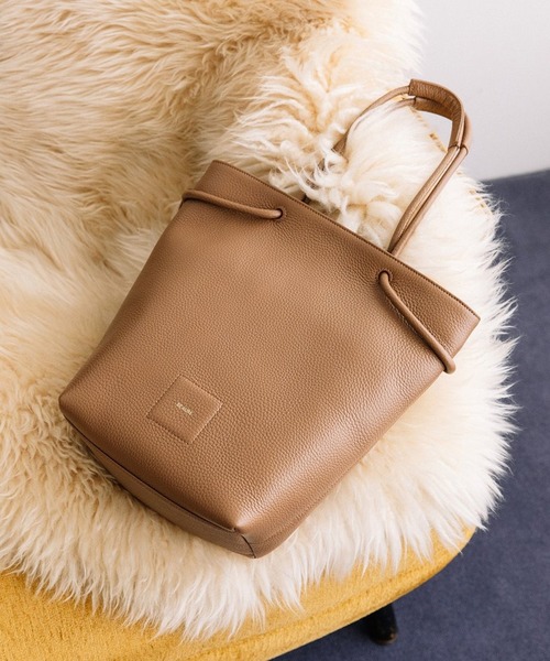 Beau're（ヴュレ）の「【BEAURE】B-25343　ジャストサイズミニトートバッグ（ハンドバッグ・レディース・ベージュ/シルバー/グレー/ブラック・FREE）」の3枚目の写真