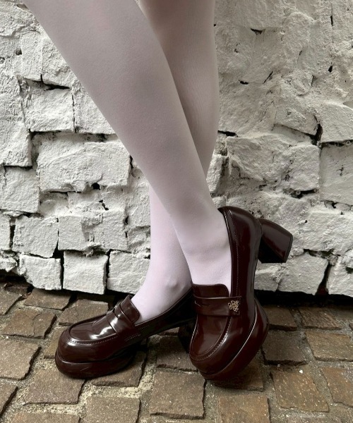 OLIVE des OLIVE（オリーブデオリーブ）の「エンブレム付きローファー（ローファー・レディース・ブラック/ブラウン・LARGE/MEDIUM/SMALL）」の19枚目の写真