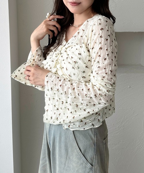 アクリス　AKRIS アイボリー レース編み カーディガン ボレロ　シアー　花柄 アクリス AKRIS アイボリー レース編み カーディガン ボレロ