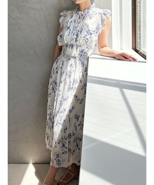 00サイズあり】プリントプリーツシャーリングワンピース（ワンピース