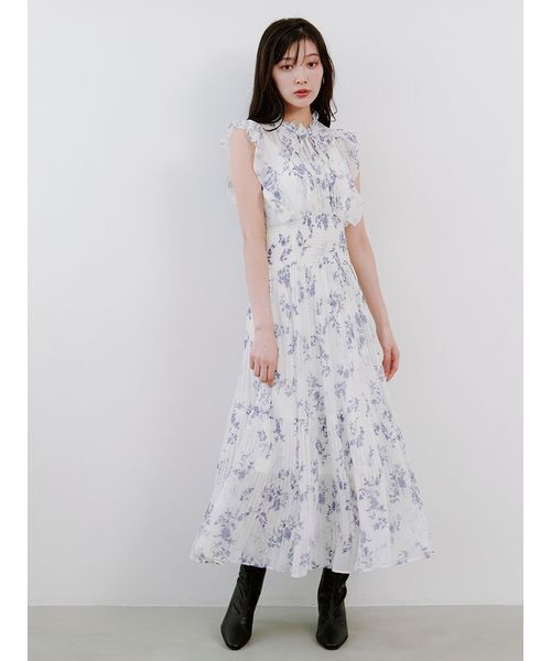 セール】【00サイズあり】プリントプリーツシャーリングワンピース