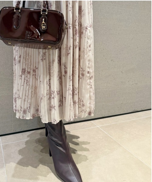 SNIDEL（スナイデル）の「【00サイズあり】プリントプリーツシャーリングワンピース（ワンピース・レディース・ブラウン/アイボリー/ピンクベージュ・0/1/2/00）」の22枚目の写真