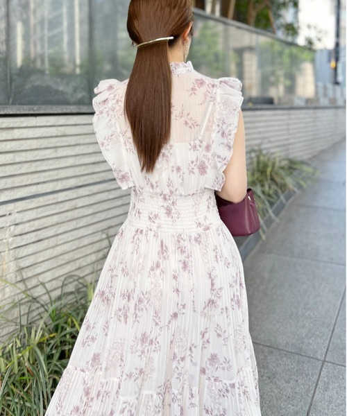 セール】【00サイズあり】プリントプリーツシャーリングワンピース