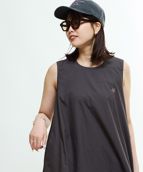 CONVERSE TOKYO(コンバーストウキョウ)の「BOLD FRAME COLOR LENS SUNGLASSES(サングラス・レディース・ブラウン/グレー・FREE)」の6枚目の写真