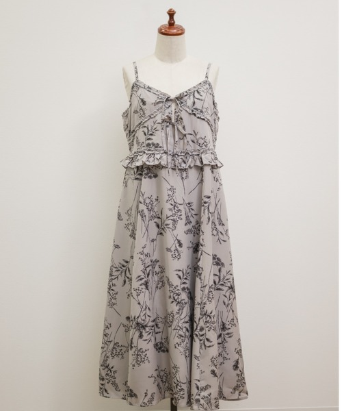 CLETTE(クレット)の「花柄フリルキャミワンピース(ワンピース・レディース・オフホワイト/グレー・4L/3L/LL)」の13枚目の写真
