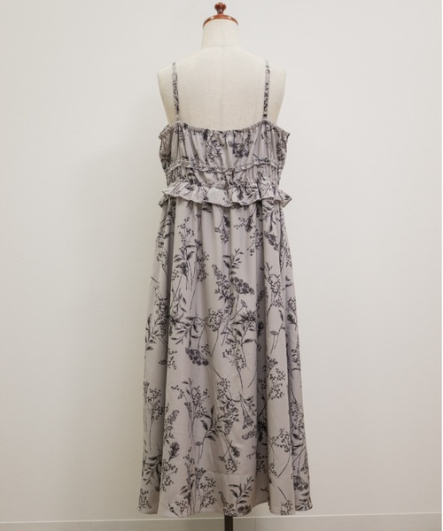 CLETTE(クレット)の「花柄フリルキャミワンピース(ワンピース・レディース・オフホワイト/グレー・4L/3L/LL)」の15枚目の写真