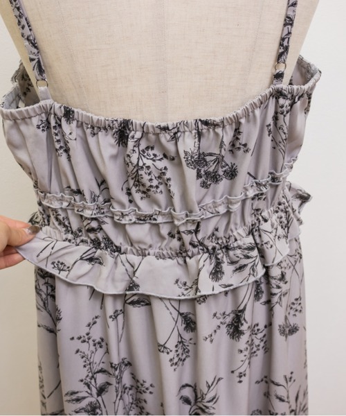 CLETTE(クレット)の「花柄フリルキャミワンピース(ワンピース・レディース・オフホワイト/グレー・4L/3L/LL)」の18枚目の写真