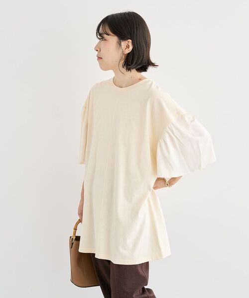 Green　Parks（グリーンパークス）の「袖サテンドッキングチュニック（チュニック・レディース・ブラウン/アイボリー/カーキ/ブラック・FREE）」の16枚目の写真