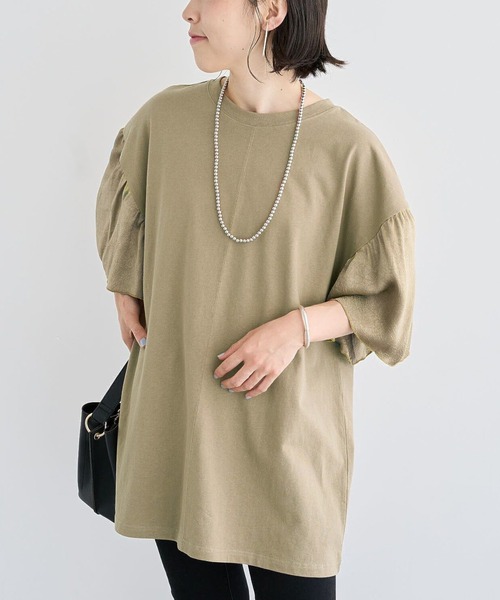 Green　Parks（グリーンパークス）の「袖サテンドッキングチュニック（チュニック・レディース・ブラウン/アイボリー/カーキ/ブラック・FREE）」の4枚目の写真