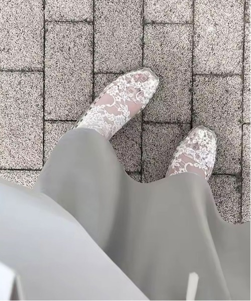 ammy.(エイミードット)の「【 ammy. / エイミードット 】クリア メッシュ パズル スクエアトゥ パンプス(パンプス・レディース・ゴールド/クリアブラウン/レッド/シルバー/クリア・M/L/XL)」の10枚目の写真