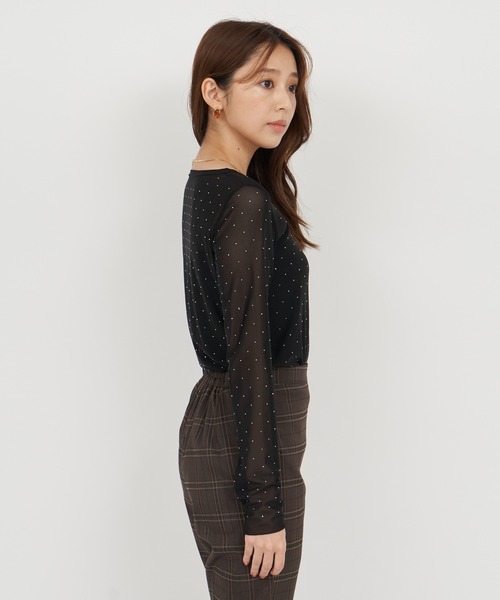 ROYAL PARTY（ロイヤルパーティー）の「キラキラシアートップス（Tシャツ/カットソー・レディース・ベージュ/ブラック/オフホワイト・FREE）」の5枚目の写真