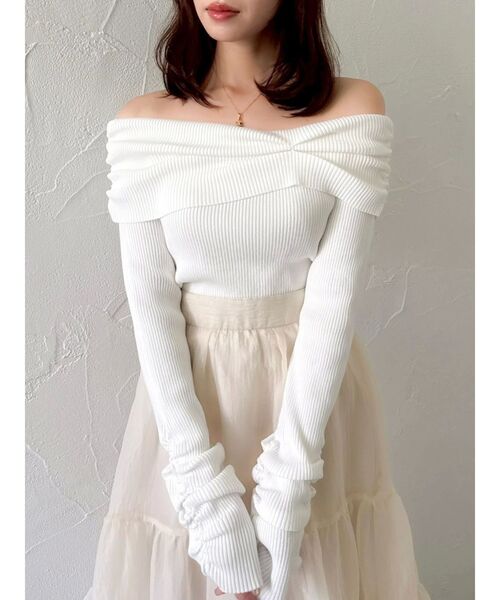 dazzlin（ダズリン）の「2WAYアシメタックオフショルニット（ニット/セーター・レディース・オフホワイト/グレー/ブラック/ピンク・FREE）」の10枚目の写真