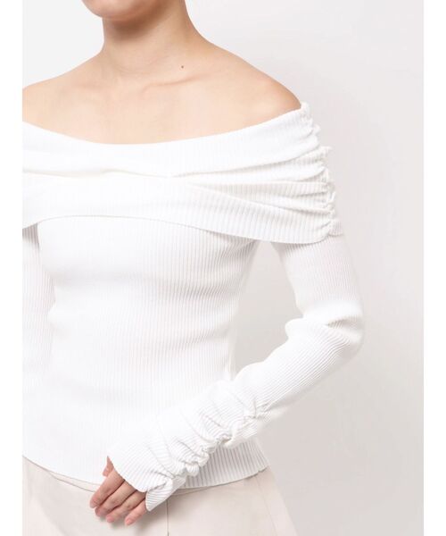 dazzlin（ダズリン）の「2WAYアシメタックオフショルニット（ニット/セーター・レディース・オフホワイト/グレー/ブラック/ピンク・FREE）」の21枚目の写真