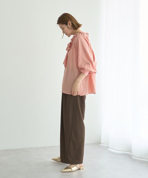YECCA VECCA（イェッカヴェッカ）の「フリルギャザーボウタイブラウス（シャツ/ブラウス・レディース・ピンク/オフホワイト/ブラウン・FREE）」の15枚目の写真