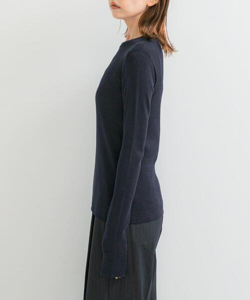 URBAN RESEARCH ROSSO WOMEN（アーバンリサーチ　ロッソ）の「シルク混リブデザインニット（ニット/セーター・レディース・ホワイト系その他/ホワイト/ネイビー/グレー・FREE）」の20枚目の写真