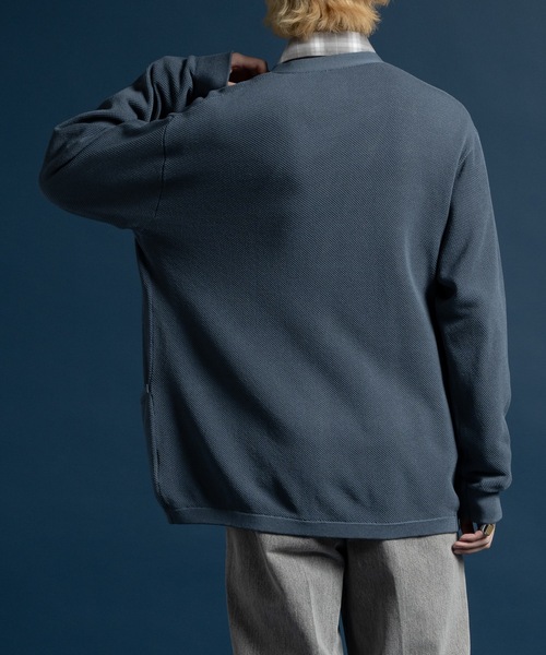 CASPER JOHN(キャスパージョン)の「Birds eye V-neck cardigan/バーズアイVネックカーディガン(カーディガン/ボレロ・メンズ・ブラウン/ブラック/ブルー・SMALL/MEDIUM/LARGE/X-SMALL)」の12枚目の写真