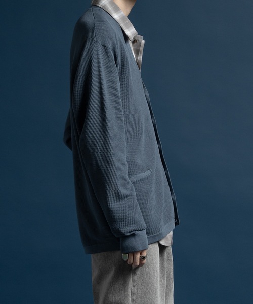 CASPER JOHN(キャスパージョン)の「Birds eye V-neck cardigan/バーズアイVネックカーディガン(カーディガン/ボレロ・メンズ・ブラウン/ブラック/ブルー・SMALL/MEDIUM/LARGE/X-SMALL)」の11枚目の写真