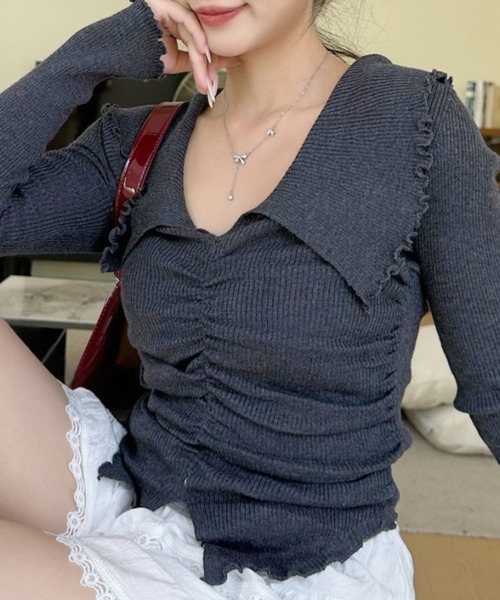 Ada.(エイダ)の「フリルシャーリング リブトップス(ニット/セーター・レディース・チャコールグレー/ホワイト/レッド/ブラウン・FREE)」の22枚目の写真
