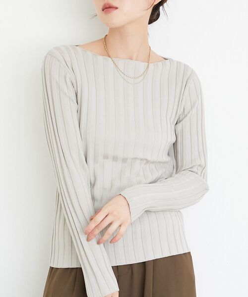 le.coeur blanc(ルクールブラン)の「ボートネックリブニット(ニット/セーター・レディース・ブラック/グレイッシュベージュ/アイボリー/グリーン/ブラウン/レッド/ブルー・38)」の11枚目の写真