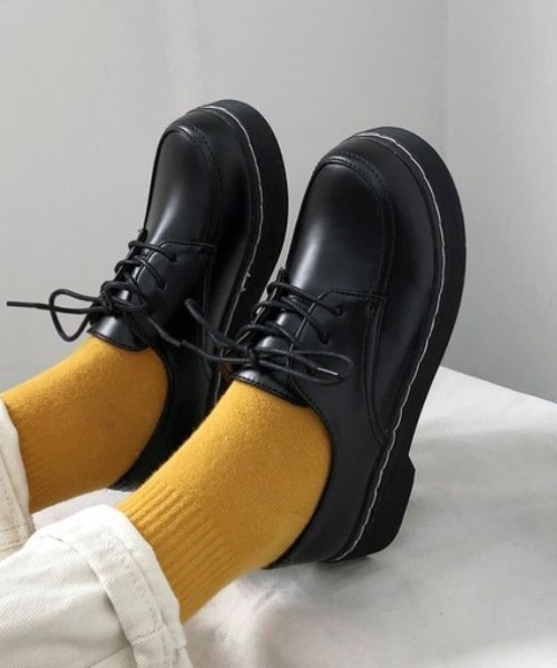 yuue' ( wear )(ユーイ)の「レースアップマニッシュシューズ(ローファー・レディース・ブラック/ブラウン・24.5cm/23.5cm)」の5枚目の写真