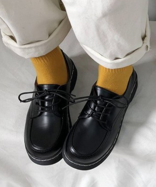 yuue' ( wear )(ユーイ)の「レースアップマニッシュシューズ(ローファー・レディース・ブラック/ブラウン・24.5cm/23.5cm)」の3枚目の写真
