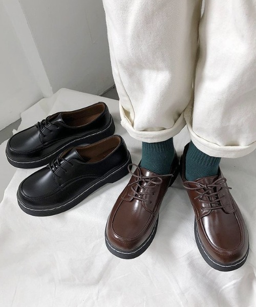 yuue' ( wear )(ユーイ)の「レースアップマニッシュシューズ(ローファー・レディース・ブラック/ブラウン・24.5cm/23.5cm)」の16枚目の写真