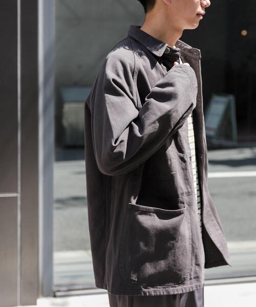 FORK&SPOON（フォークアンドスプーン）の「FORK&SPOON　ガーメントダイツイルカバーオール（カバーオール・メンズ・アイボリー/チャコールグレー・4/5）」の5枚目の写真