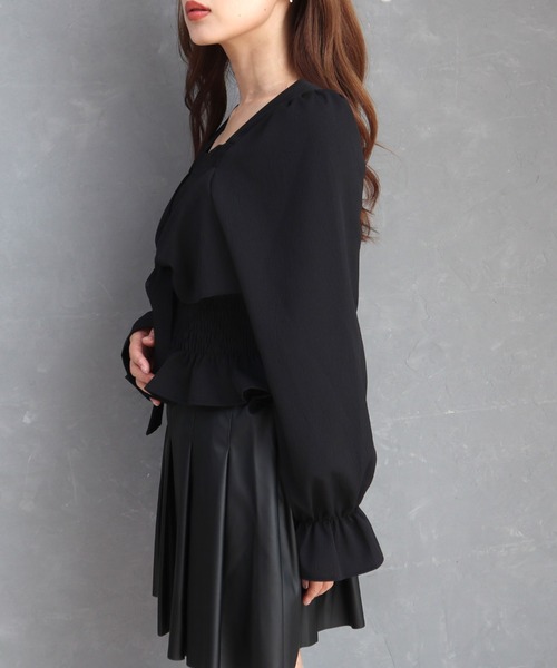 CECIL McBEE（セシルマクビー）の「フロントリボンシャーリングブラウス（シャツ/ブラウス・レディース・ブラック/アイボリー・MEDIUM）」の8枚目の写真