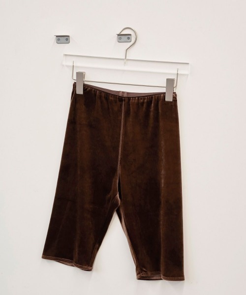 TODAYFUL(トゥデイフル)の「【TODAYFUL/トゥデイフル】Velour Half Leggings/ベロアハーフレギンス(その他パンツ・レディース・ブラウン/ブラック・38/36)」の11枚目の写真