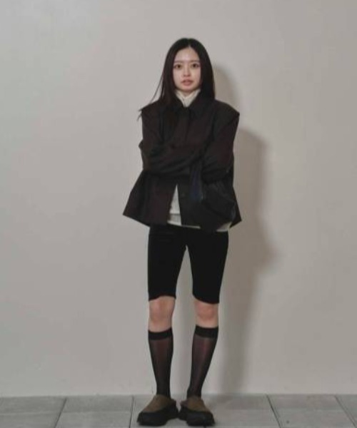 TODAYFUL(トゥデイフル)の「【TODAYFUL/トゥデイフル】Velour Half Leggings/ベロアハーフレギンス(その他パンツ・レディース・ブラウン/ブラック・38/36)」の13枚目の写真