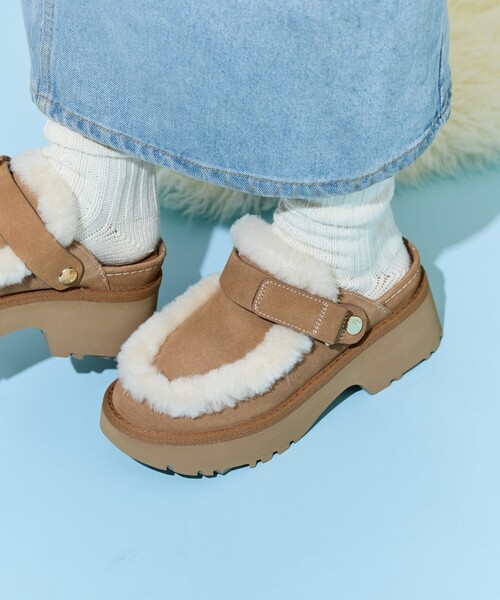 FREAK'S STORE（フリークスストア）の「限定展開 UGG/アグ W ESMEE CLOG/エスミ―クロッグ[6～8サイズ展開]（ブーツ・レディース・キャメル・7/8/6）」の4枚目の写真