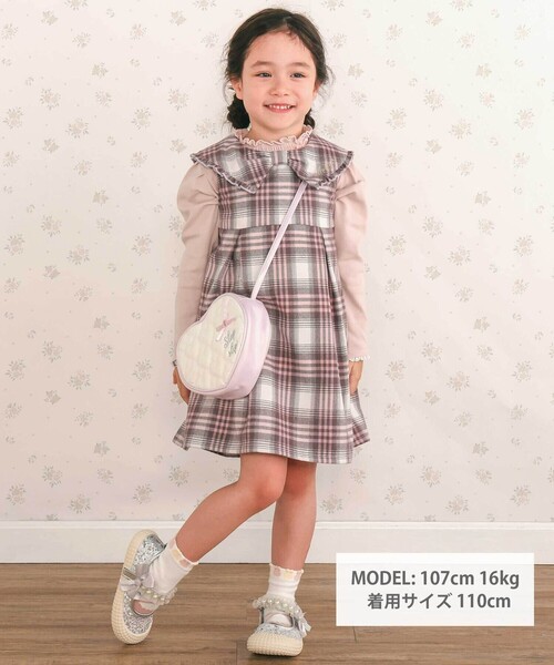SLAP SLIP（スラップスリップ）の「【お揃い】ビッグリボン襟ジャンパースカート(80~130cm)（ジャンパースカート・キッズ・レッド/ピンク系その他・100cm/80ｃｍ/110cm/90cm/130cm/120cm）」の4枚目の写真