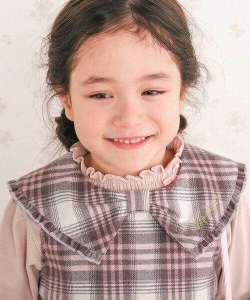 SLAP SLIP（スラップスリップ）の「【お揃い】ビッグリボン襟ジャンパースカート(80~130cm)（ジャンパースカート・キッズ・レッド/ピンク系その他・100cm/80ｃｍ/110cm/90cm/130cm/120cm）」の7枚目の写真