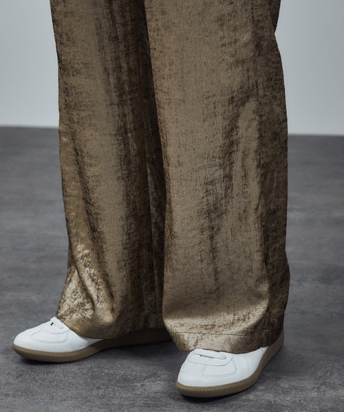 SALON adam et rope'（サロン アダム エ ロペ）の「サテンワイドイージーパンツ（その他パンツ・レディース・ブルー系その他2/ゴールド・S/M）」の17枚目の写真