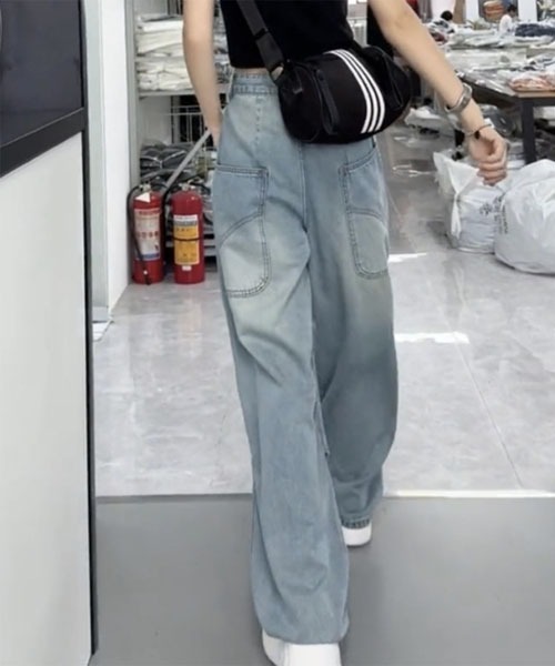 Mayree(メイリー)の「【Mayree】バレル レッグ サイド 切替 デニム パンツ(デニムパンツ・レディース・ブルー・SMALL/MEDIUM/LARGE)」の5枚目の写真